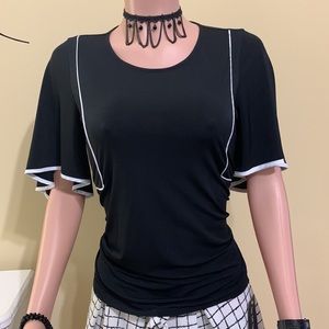 🥀Black Blouse with White Trimmed Sleeves🥀